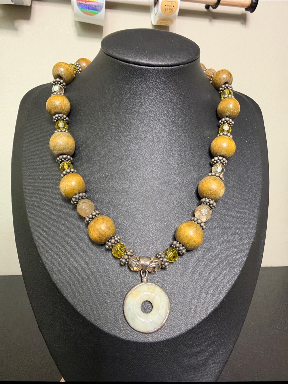 VTG Handcrafted Brown Wood Bead Necklace with Round Stone Pendant